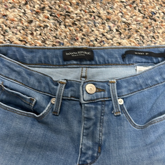 Banana Republic Premium Denim Skinny Zero Light - Size 27 - Picture 4 of 11